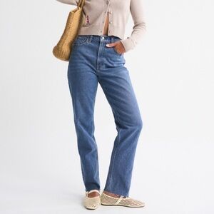 Abercrombie Curve Love